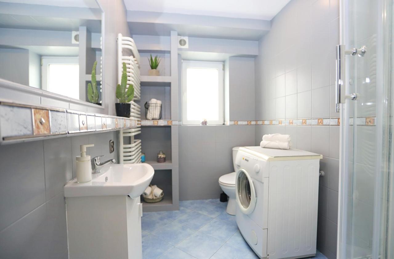 Apartament Rowerlovy Lägenhet Wałbrzych Exteriör bild