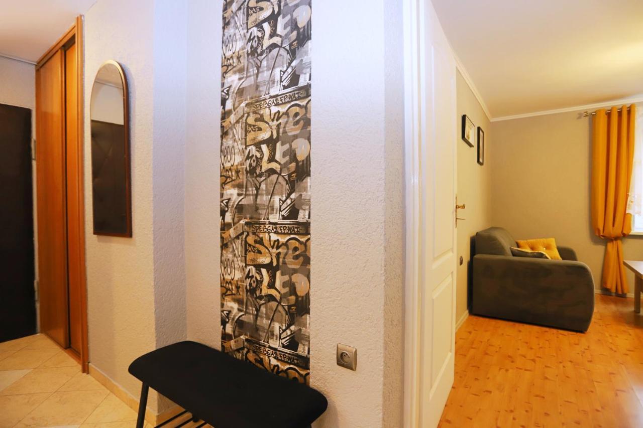 Apartament Rowerlovy Lägenhet Wałbrzych Exteriör bild